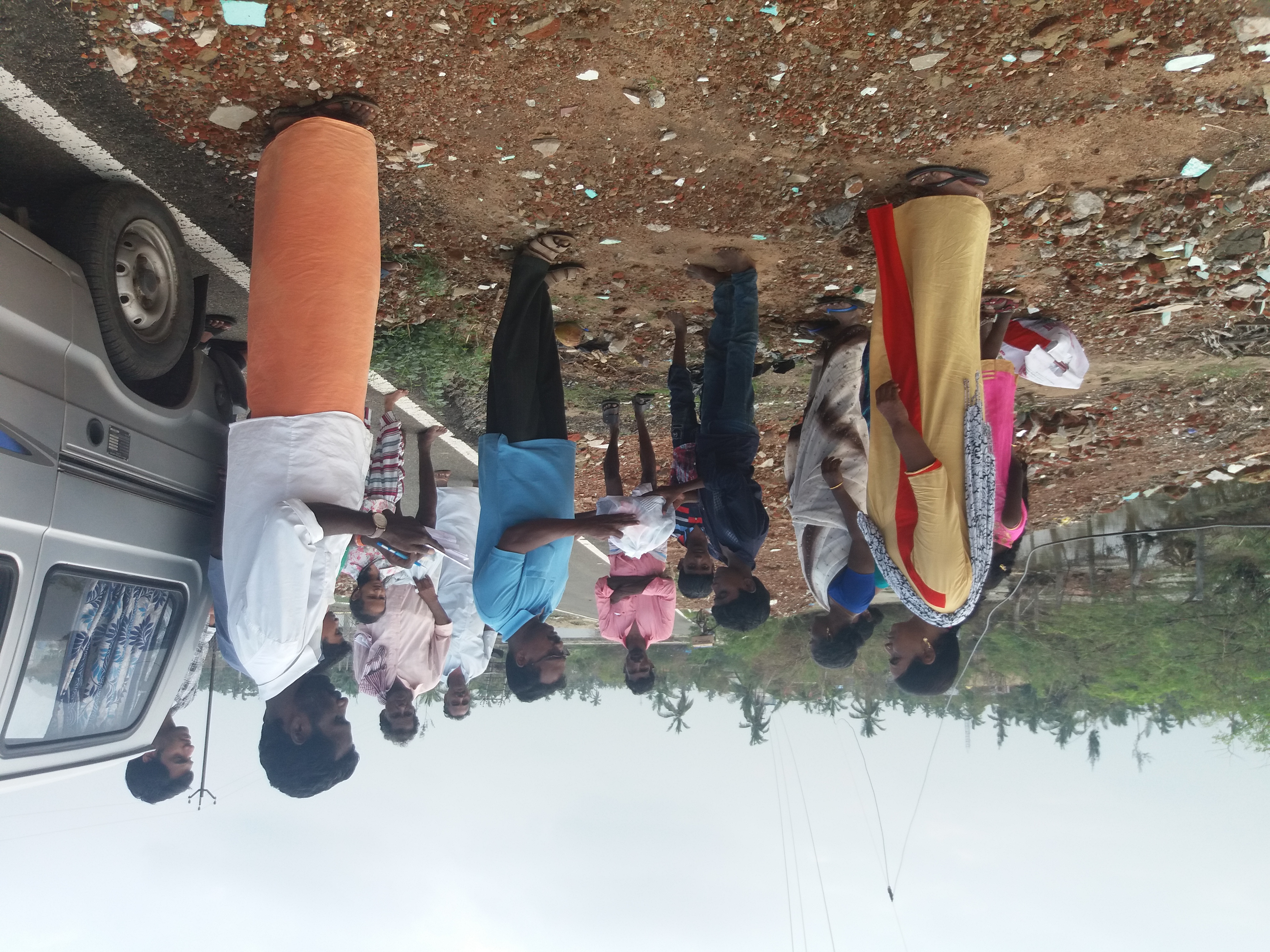 Cyclone relief packing